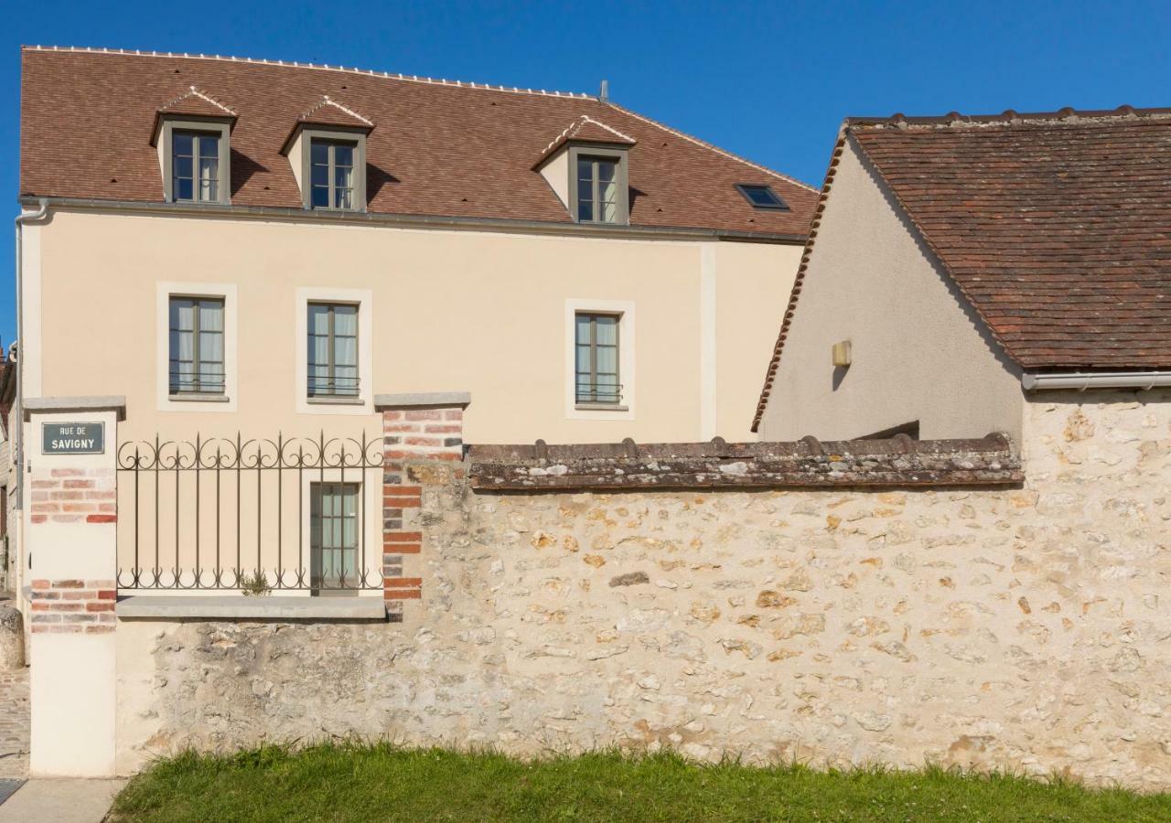 Residence The Originals Demeure Des Remparts Provins Exterior foto